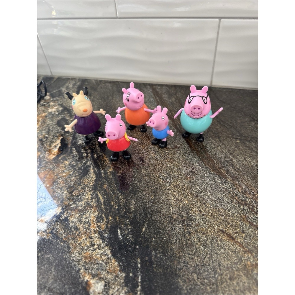 5 Peppa Pig Family Friends Toys Mini Figures Lot